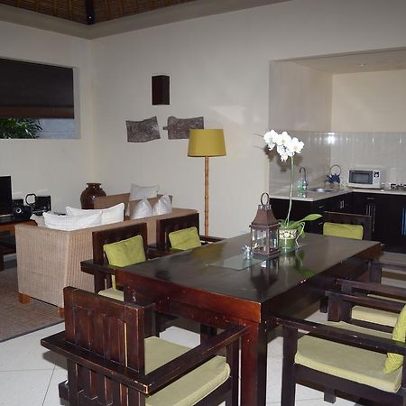 D'Alang Alang Villas Seminyak  Ngoại thất bức ảnh
