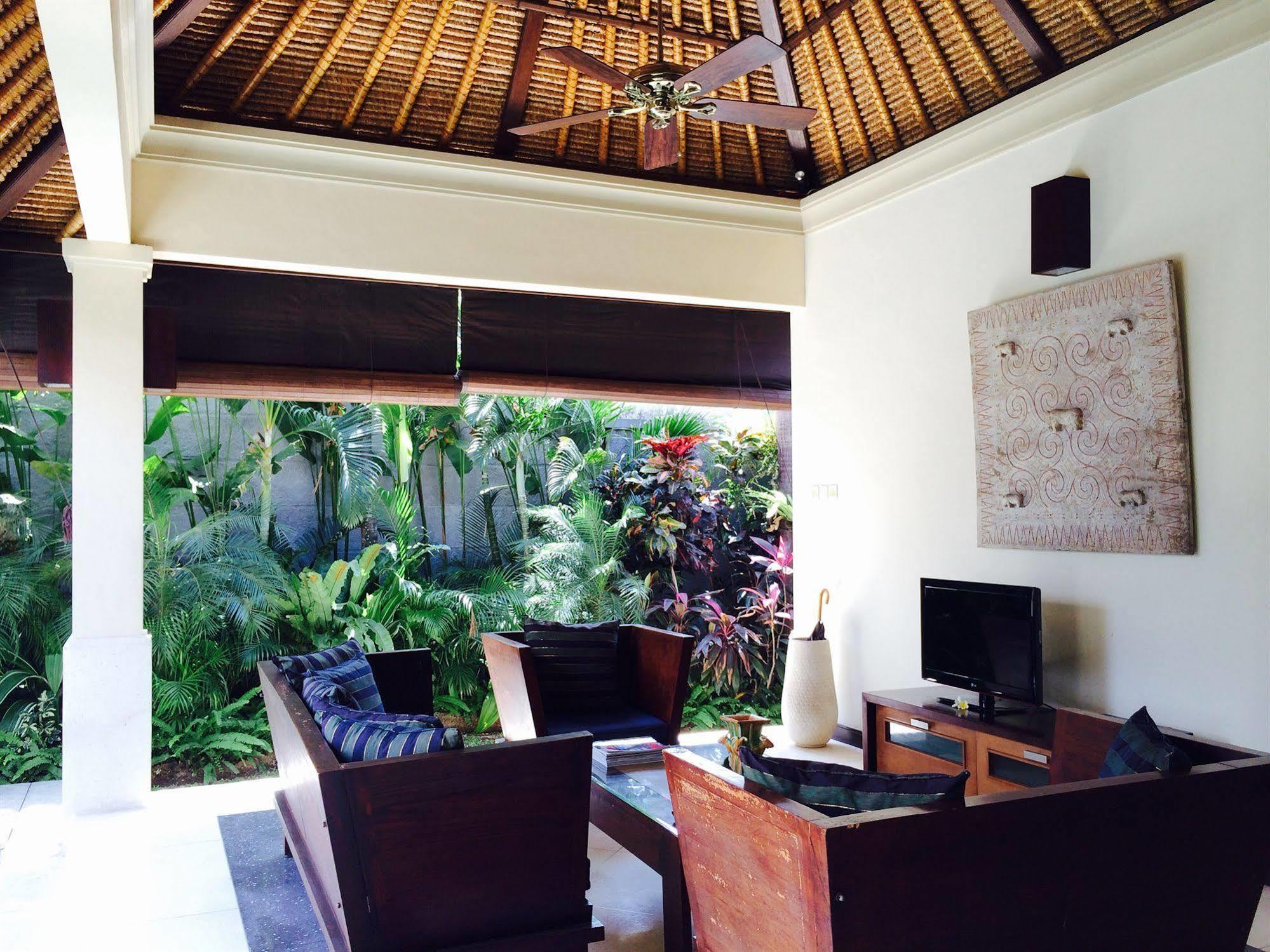 D'Alang Alang Villas Seminyak  Ngoại thất bức ảnh