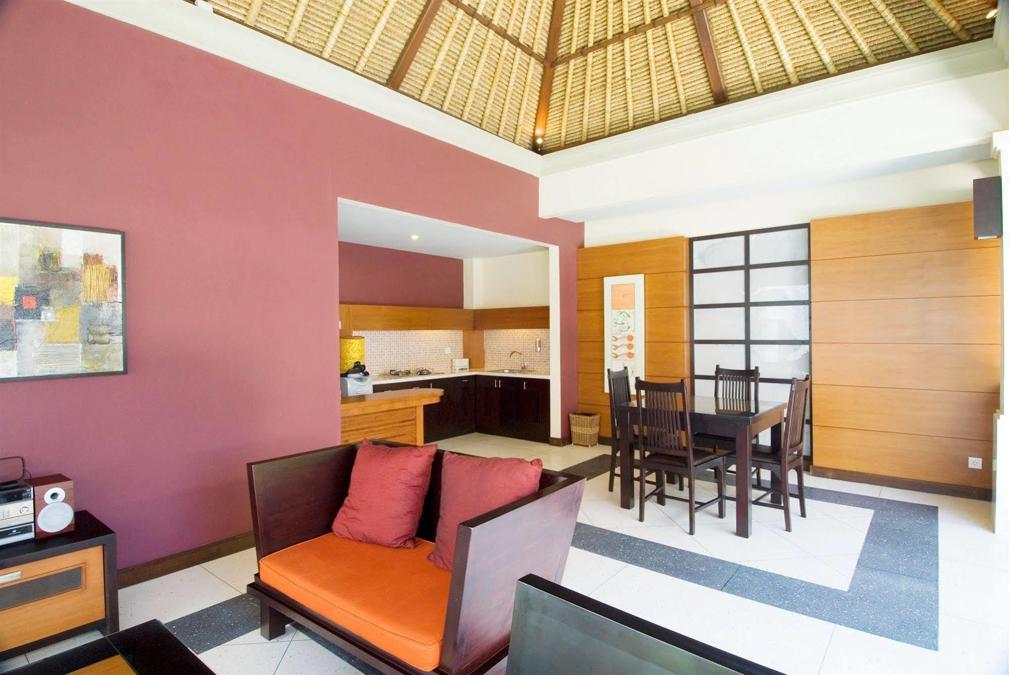 D'Alang Alang Villas Seminyak  Ngoại thất bức ảnh