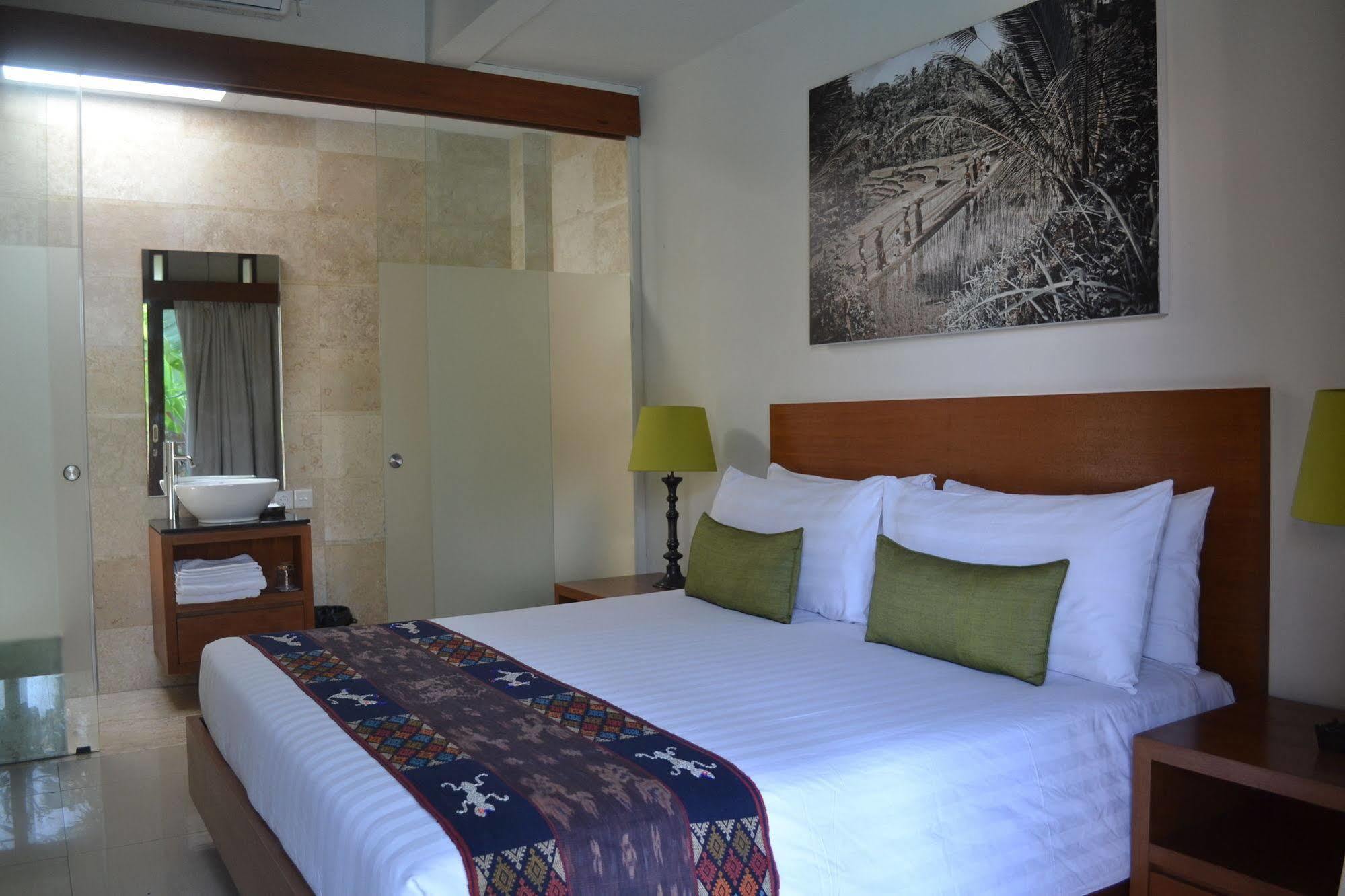 D'Alang Alang Villas Seminyak  Ngoại thất bức ảnh
